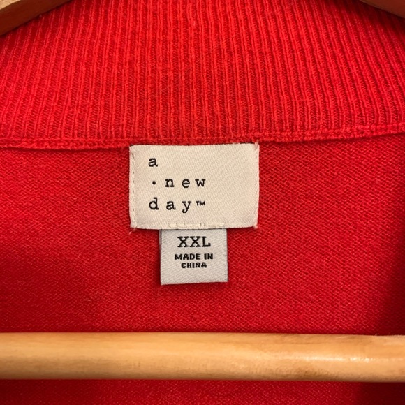 Sweater - Picture 3 of 3